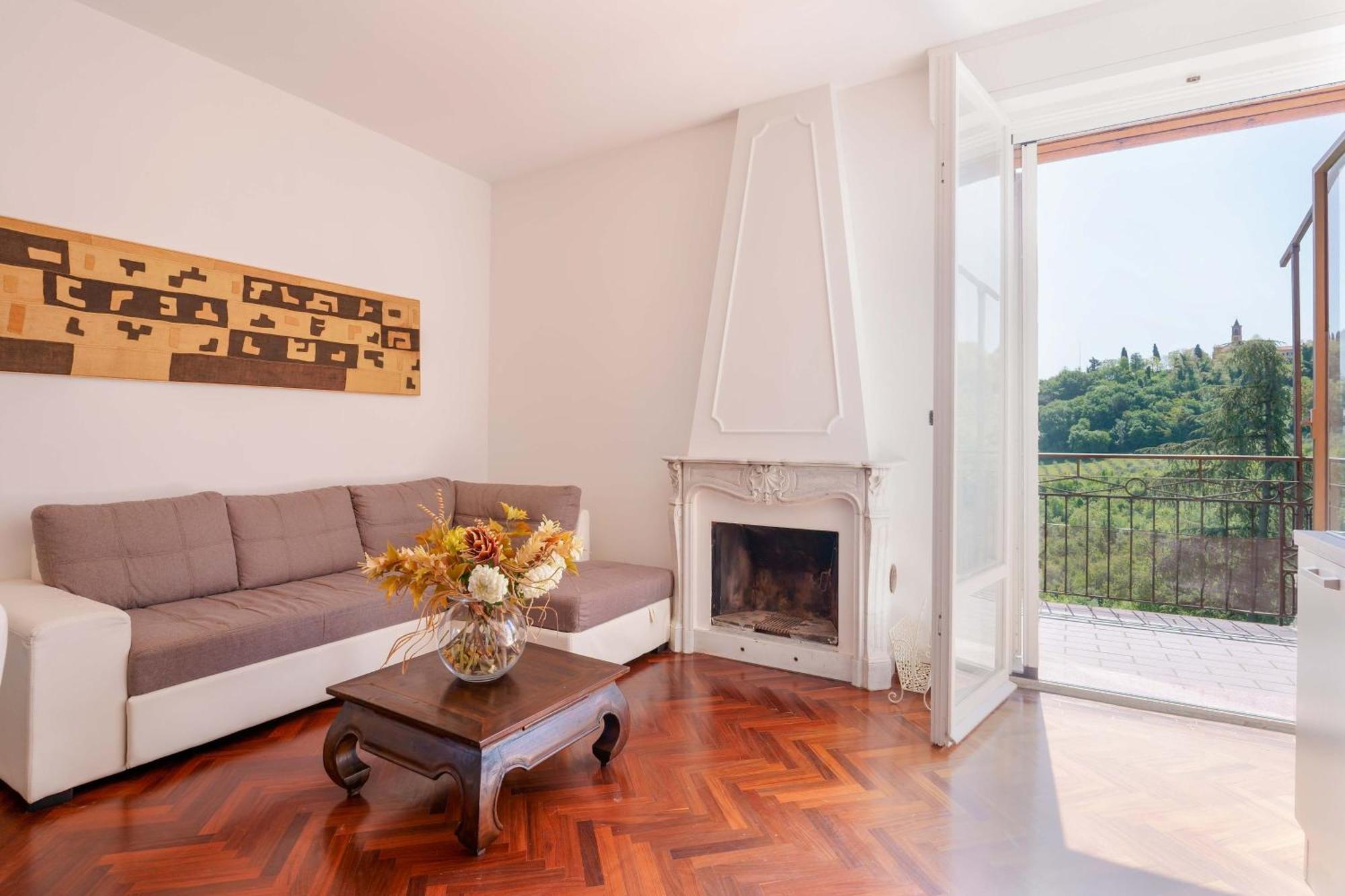 Ca' Bianca Apartments Farneto Eksteriør billede